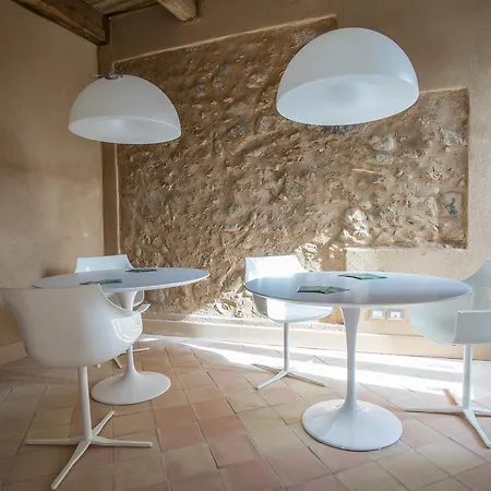 Residenza Palazzo Di Lorenzo Hotel 4*