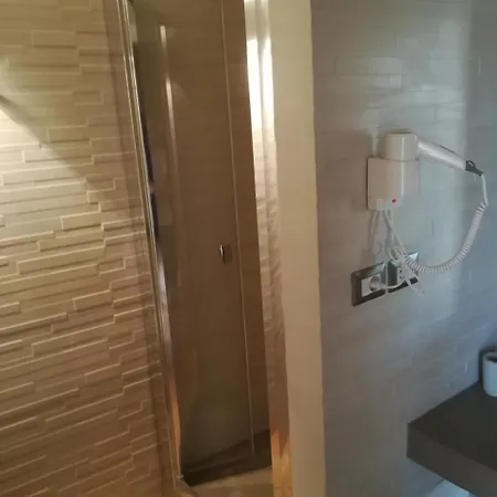 Residenza Palazzo Di Lorenzo 4*